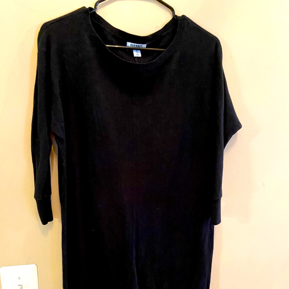 Black Old Navy sweater dress size medium